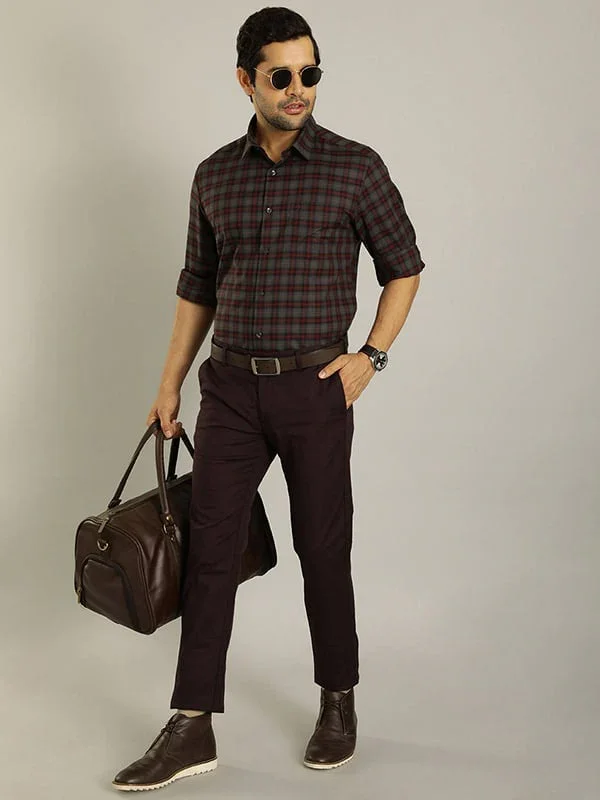 Men's Brooklyn Fit Cotton Stretch Trousers - Image 4