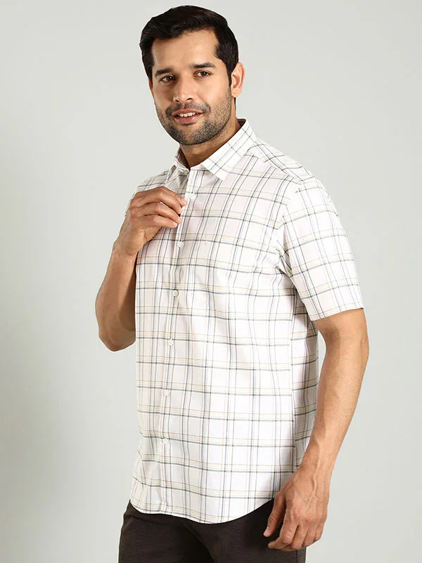 Men's Check Half Sleeves Cotton Shirt - Image 3