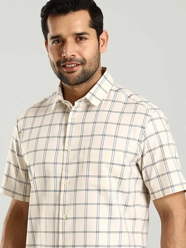Men's Check Half Sleeves Cotton Shirt - Image 2