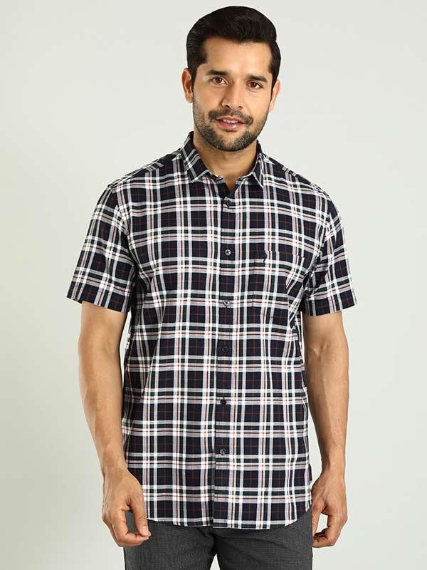 Men's Check Half Sleeves Cotton Shirt - Image 2