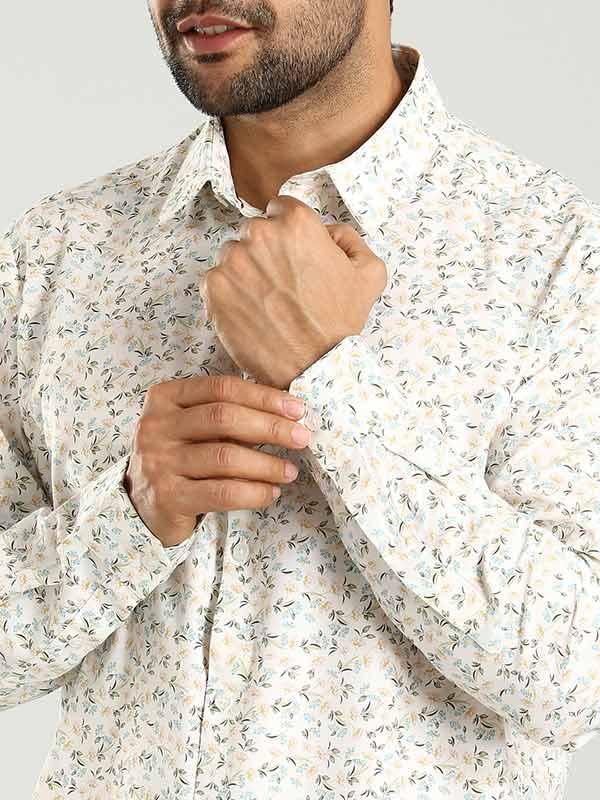 Men's Printed Full Sleeves Cotton Blend Shirt - Image 4