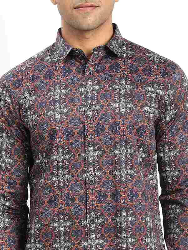 Men's Printed Full Sleeves Cotton Blend Shirt - Image 3