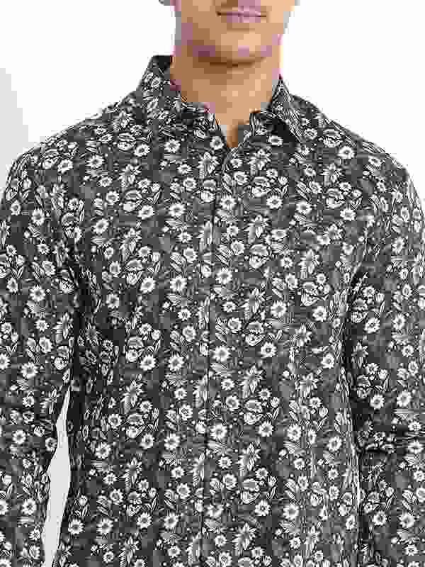 Men's Printed Full Sleeves Cotton Shirt - Image 3