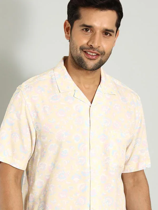 Men's Printed Half Sleeves Cotton Blend Shirt