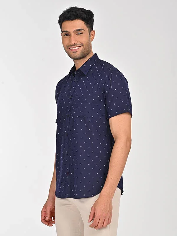 Men's Printed Half Sleeves Cotton Blend Shirt - Image 2