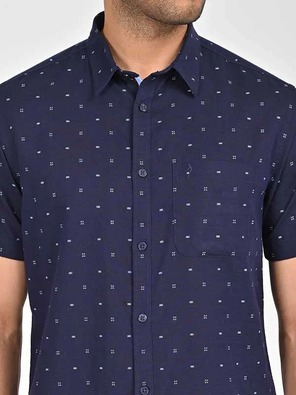 Men's Printed Half Sleeves Cotton Blend Shirt - Image 3
