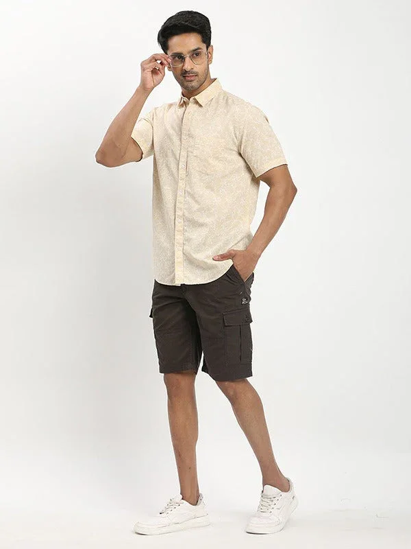 Men's Printed Half Sleeves Cotton Blend Shirt - Image 4