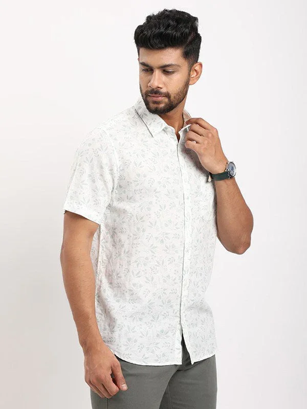 Men's Printed Half Sleeves Cotton Blend Shirt - Image 2