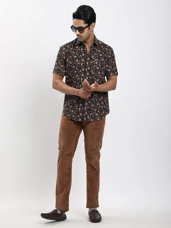 Men's Printed Half Sleeves Cotton Corduroy Shirt - Image 5