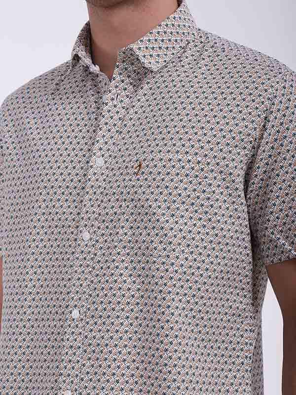Men's Printed Half Sleeves Cotton Shirt - Image 3