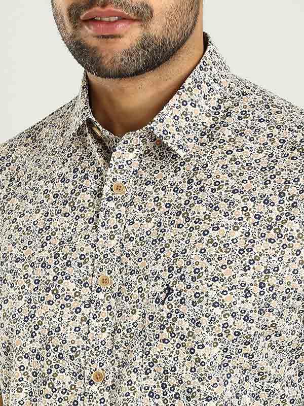 Men's Printed Half Sleeves Cotton Shirt - Image 2