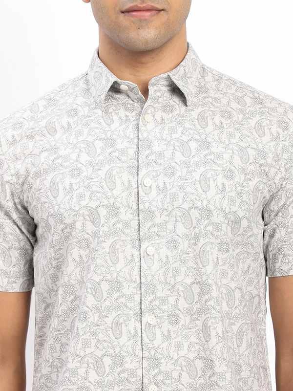 Men's Printed Half Sleeves Cotton Shirt - Image 3
