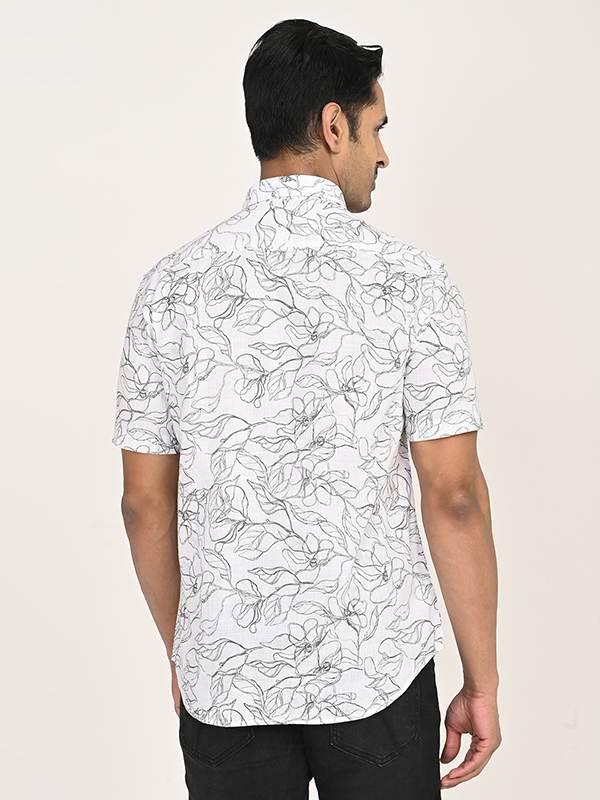 Men's Printed Half Sleeves Cotton Shirt - Image 4