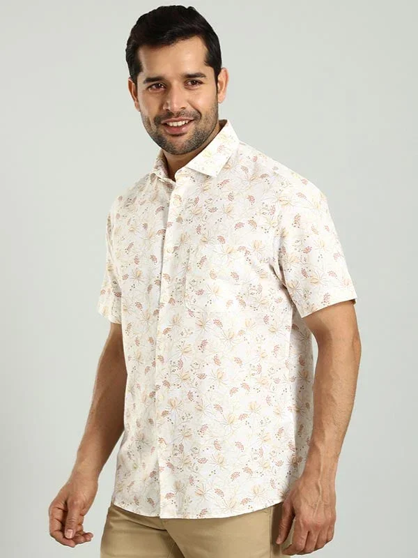 Men's Printed Half Sleeves Viscose Blend Shirt - Image 3