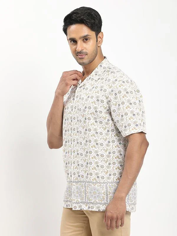 Men's Printed Half Sleeves Viscose Blend Shirt - Image 2