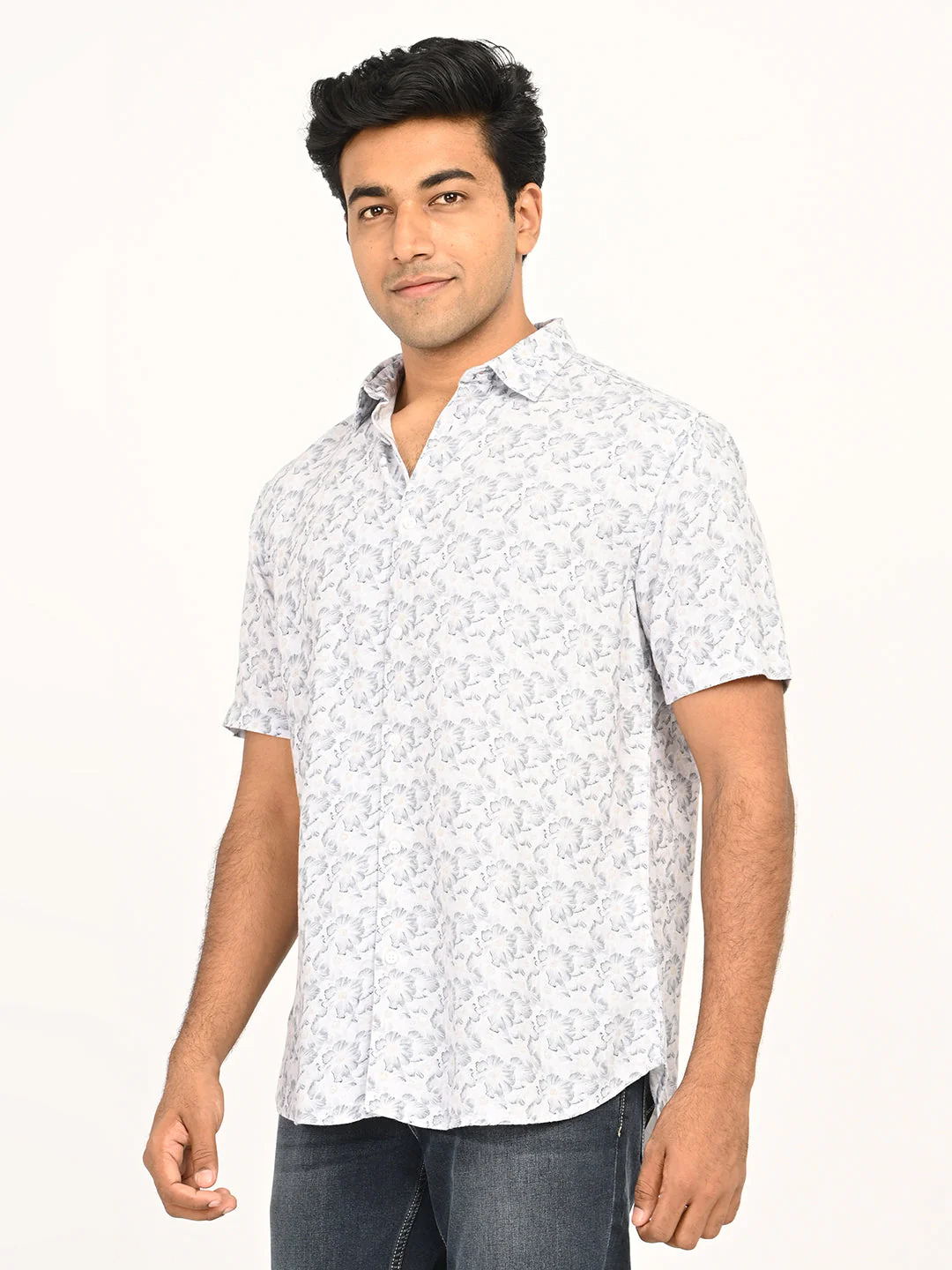 Men's Printed Half Sleeves Viscose Blend Shirt - Image 2
