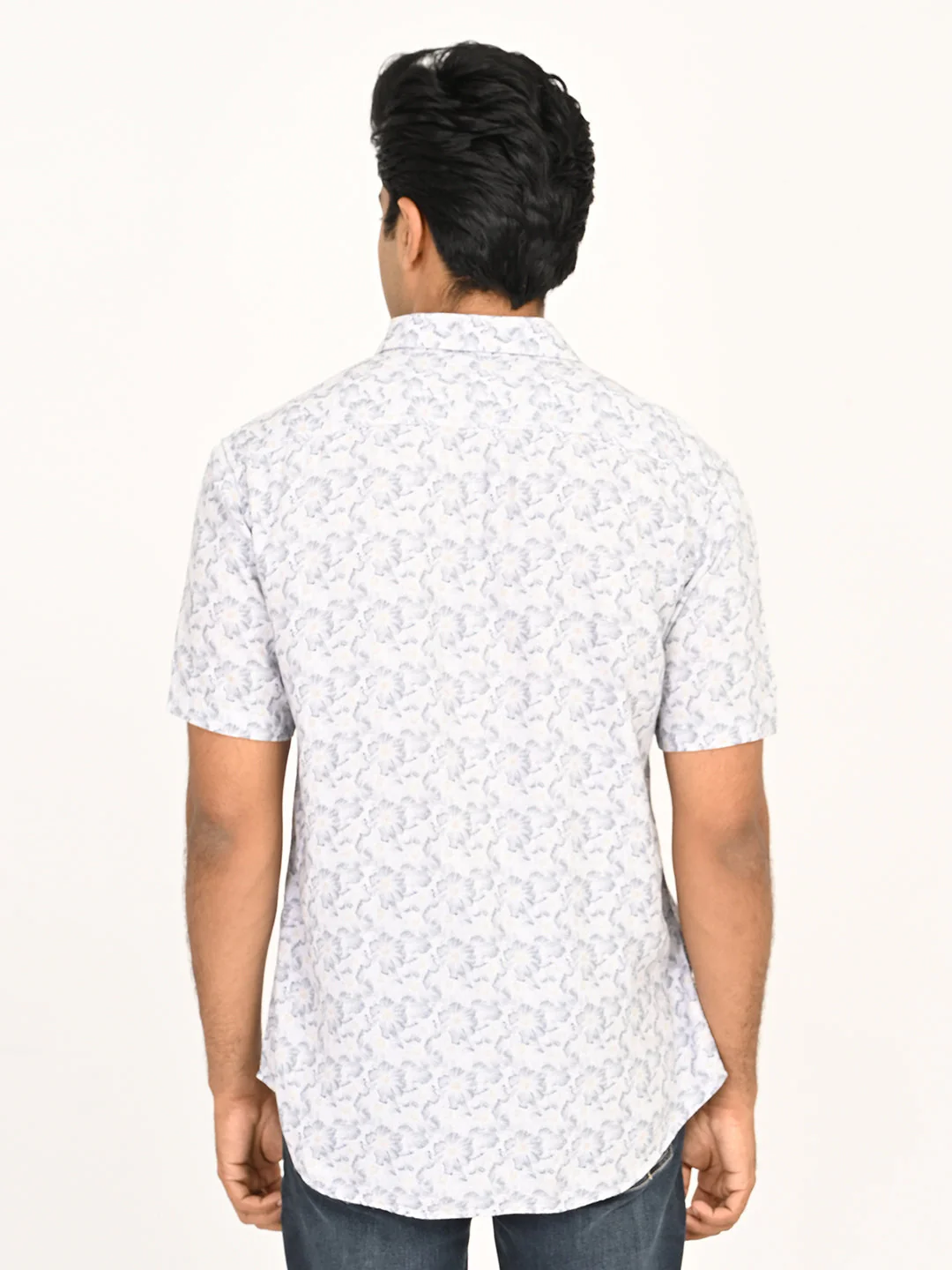Men's Printed Half Sleeves Viscose Blend Shirt - Image 4