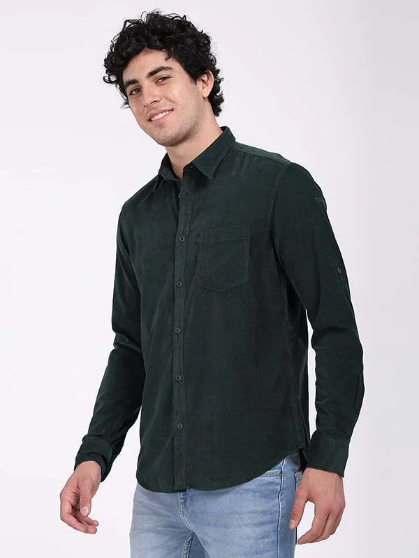 Men's Solid Full Sleeves Cotton Blend Shirt - Image 10