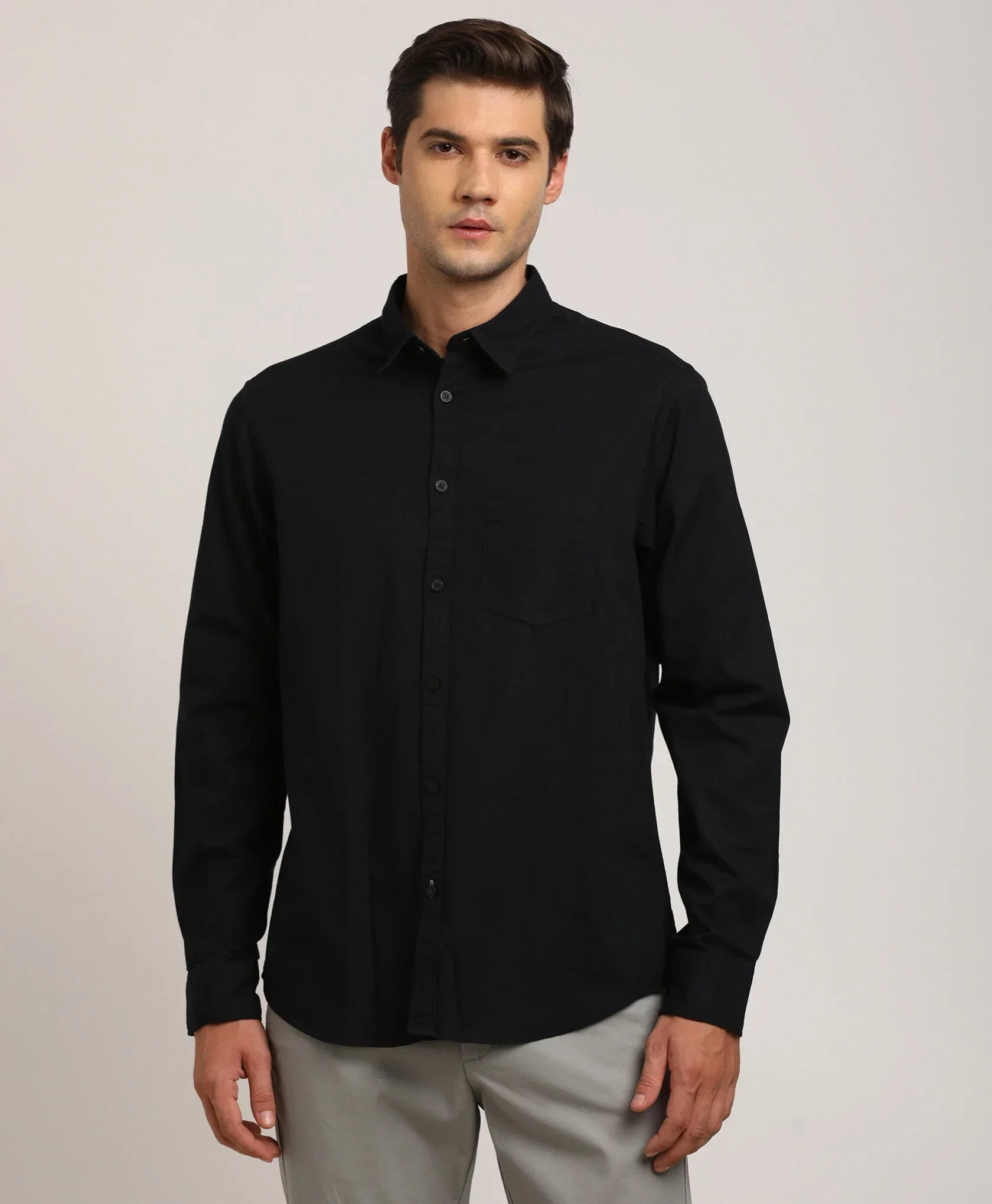 Men's Solid Full Sleeves Cotton Shirt - Image 2