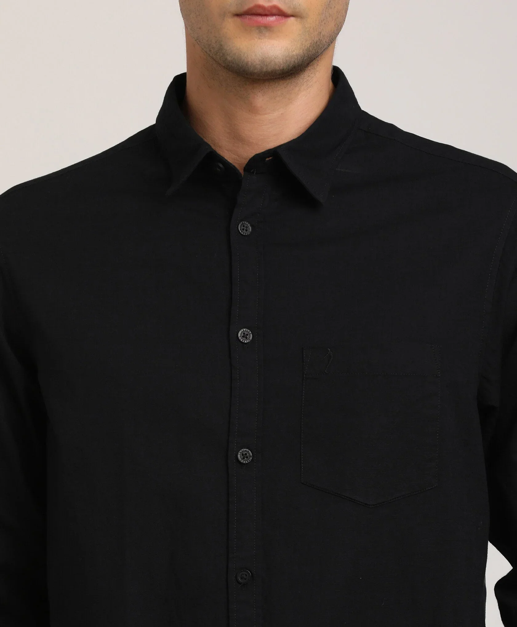 Men's Solid Full Sleeves Cotton Shirt - Image 3