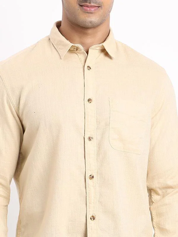Men's Solid Full Sleeves Cotton Shirt - Image 3