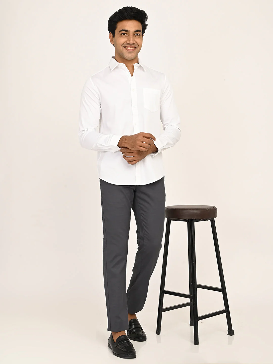 Men's Solid Full Sleeves Cotton Stretch Shirt - Image 30