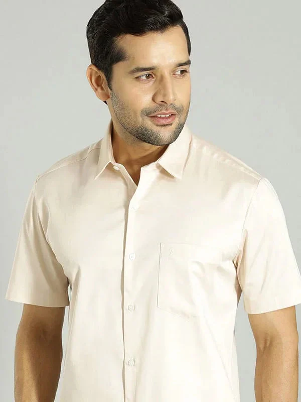 Men's Solid Half Sleeves Cotton Blend Shirt - Image 10