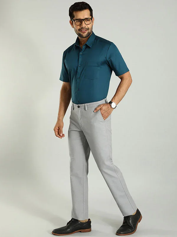Men's Solid Half Sleeves Cotton Blend Shirt - Image 4
