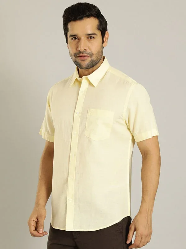Men's Solid Half Sleeves Cotton Blend Shirt - Image 27