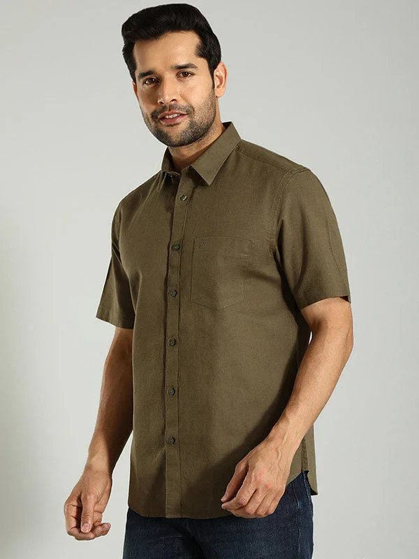 Men's Solid Half Sleeves Cotton Blend Shirt - Image 39