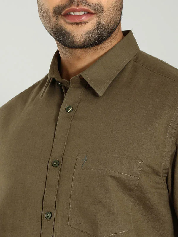 Men's Solid Half Sleeves Cotton Blend Shirt - Image 40