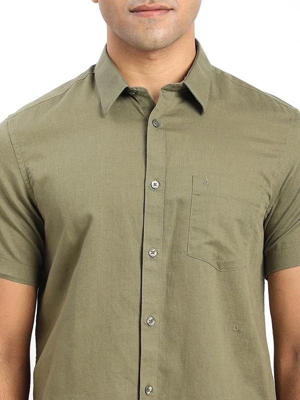 Men's Solid Half Sleeves Cotton Blend Shirt - Image 3