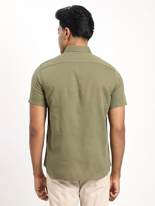 Men's Solid Half Sleeves Cotton Blend Shirt - Image 4