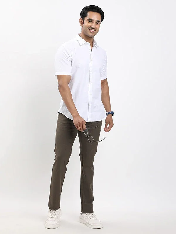 Men's Solid Half Sleeves Cotton Blend Shirt - Image 10