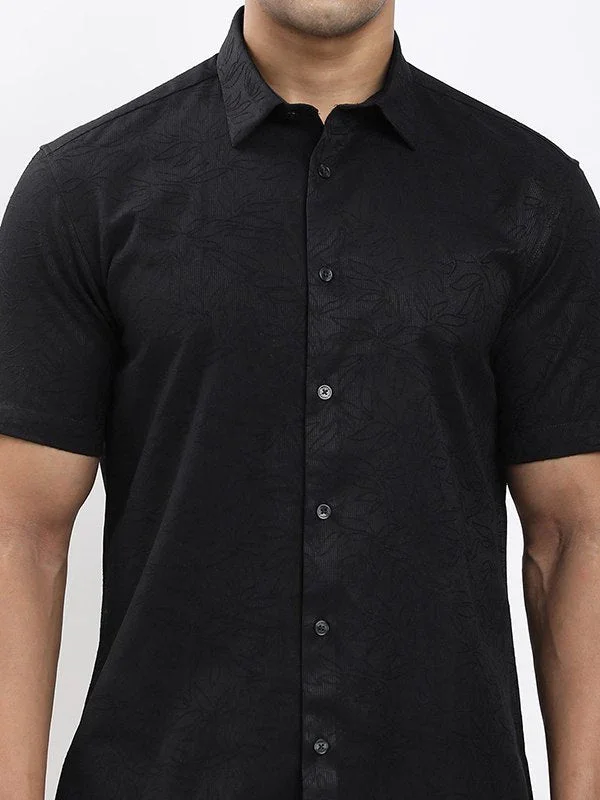 Men's Solid Half Sleeves Cotton Blend Shirt - Image 3