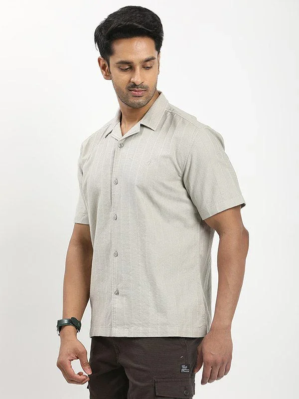 Men's Solid Half Sleeves Cotton Shirt - Image 2