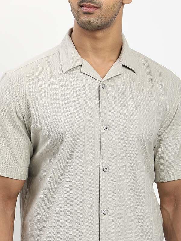 Men's Solid Half Sleeves Cotton Shirt - Image 3