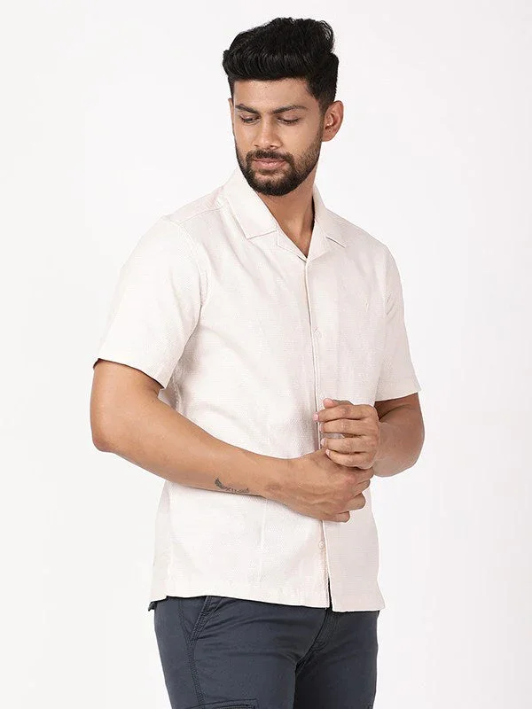 Men's Solid Half Sleeves Cotton Shirt - Image 2