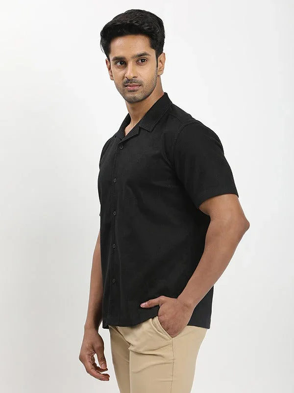 Men's Solid Half Sleeves Cotton Shirt - Image 2