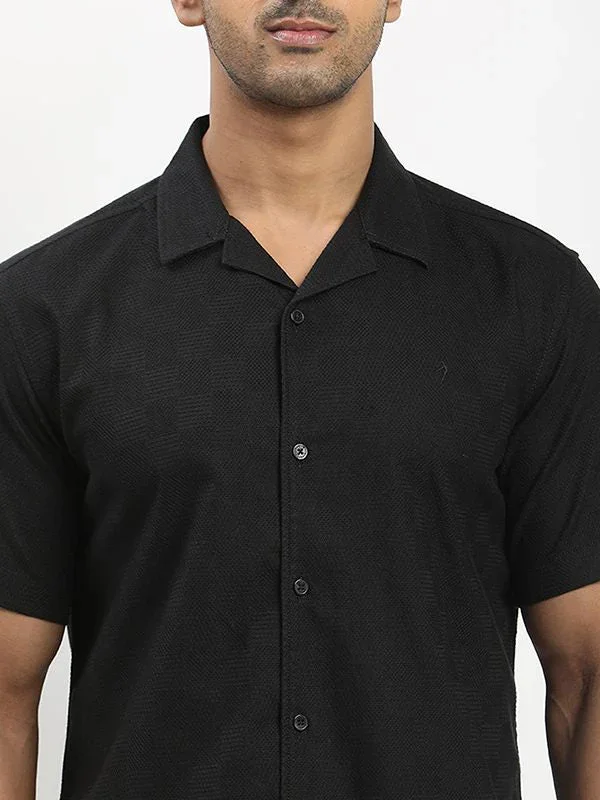 Men's Solid Half Sleeves Cotton Shirt - Image 3