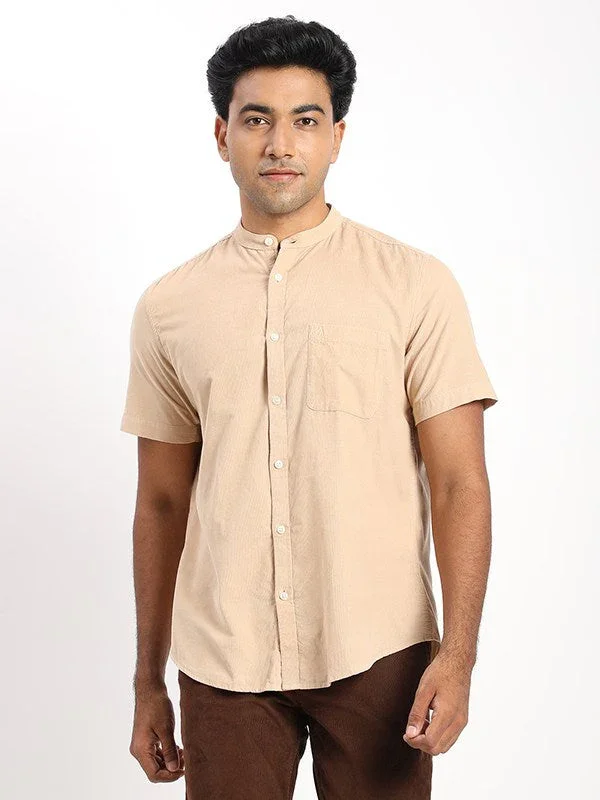 Men's Solid Half Sleeves Cotton Shirt