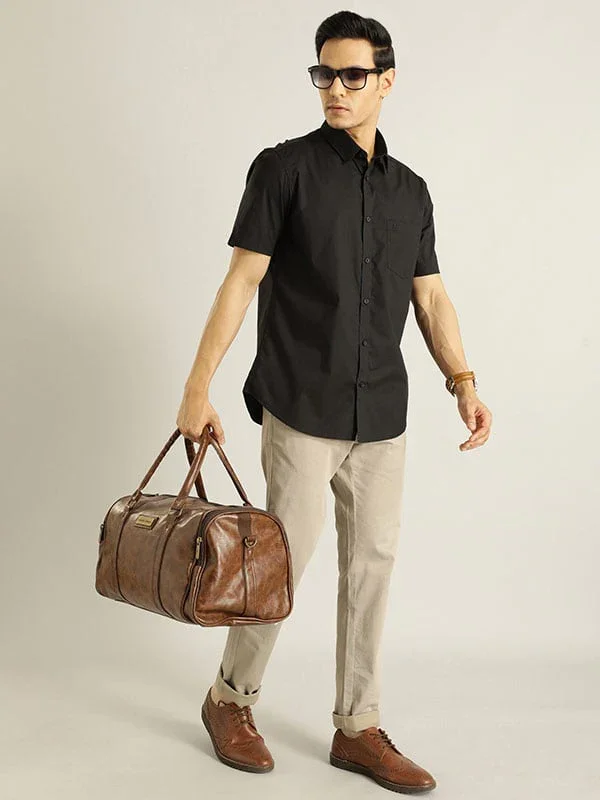 Men's Solid Half Sleeves Cotton Stretch Shirt - Image 4