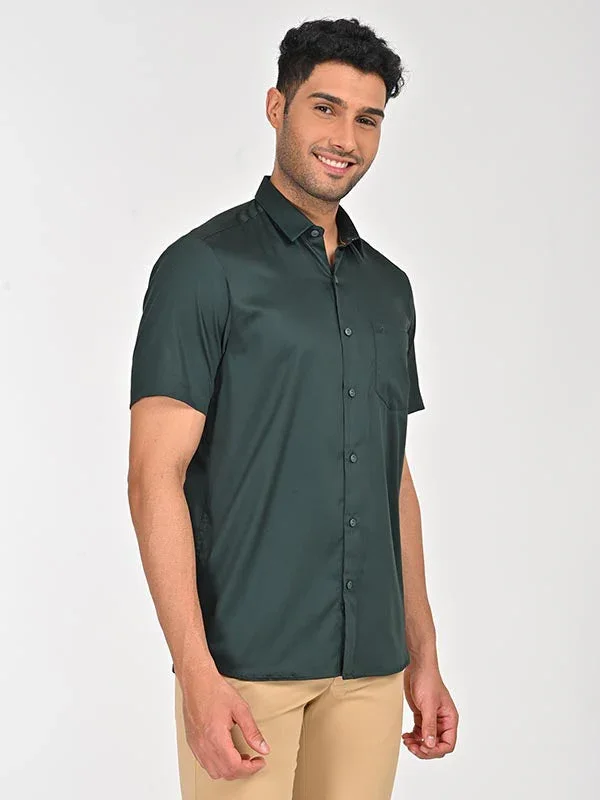 Men's Solid Half Sleeves Cotton Stretch Shirt - Image 26