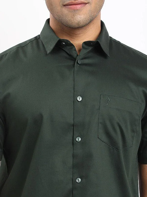 Men's Solid Half Sleeves Cotton Stretch Shirt - Image 38