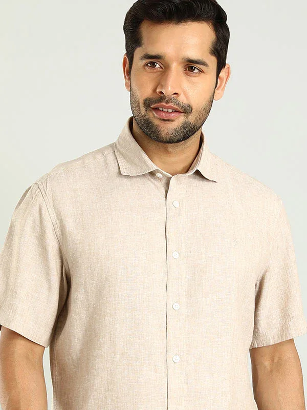 Men's Solid Half Sleeves Linen Blend Shirt
