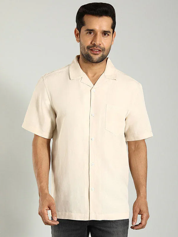 Men's Solid Half Sleeves Viscose Blend Shirt - Image 2