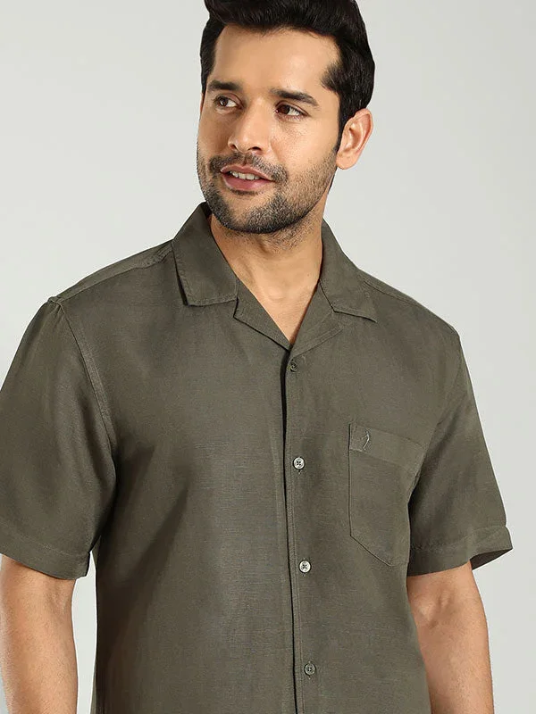 Men's Solid Half Sleeves Viscose Blend Shirt - Image 5