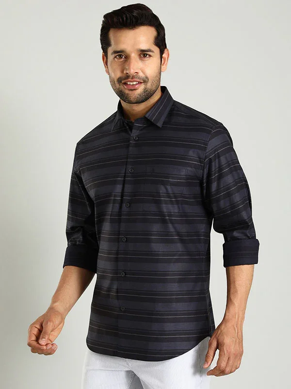Men's Striped Full Sleeves Cotton Shirt - Image 3
