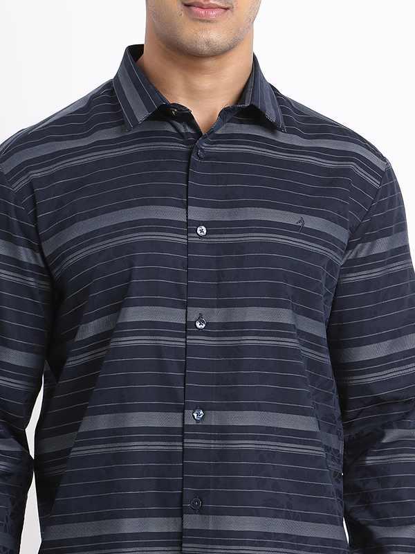 Men's Striped Full Sleeves Cotton Shirt - Image 3