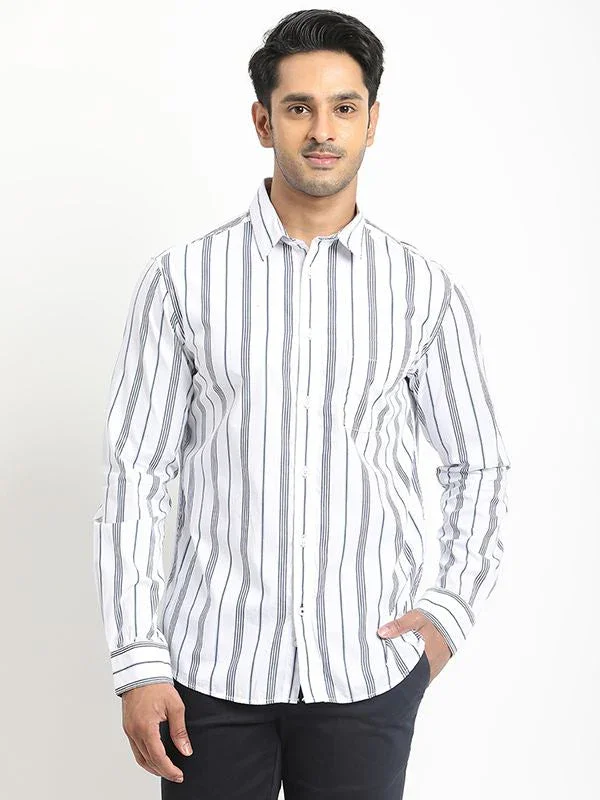 Men's Striped Full Sleeves Cotton Shirt
